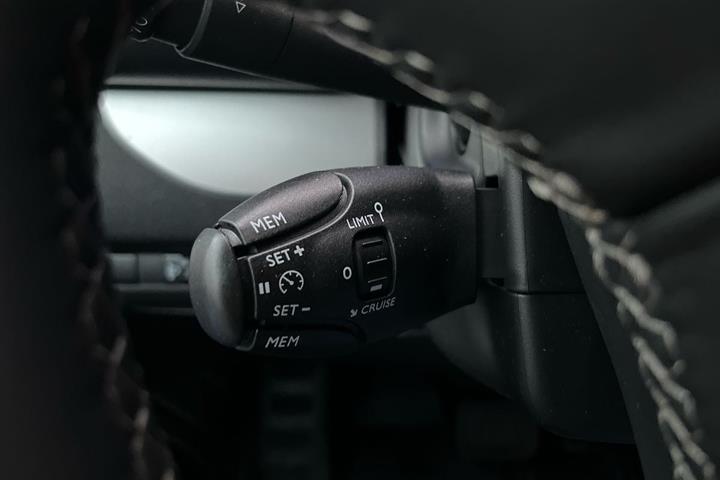 undefined Opel Vivaro-e fra 2023