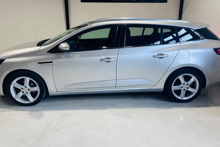 undefined Renault Megane IV fra 2016