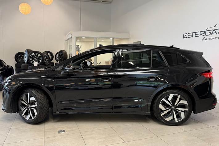 Sort Skoda Enyaq fra 2026