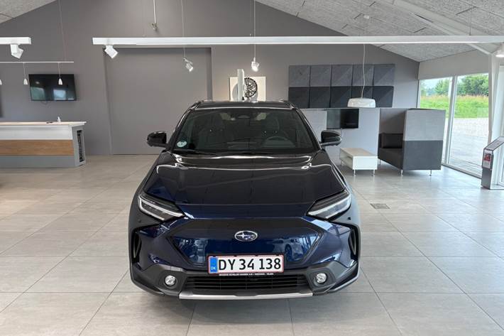 Blå Subaru Solterra fra 2023