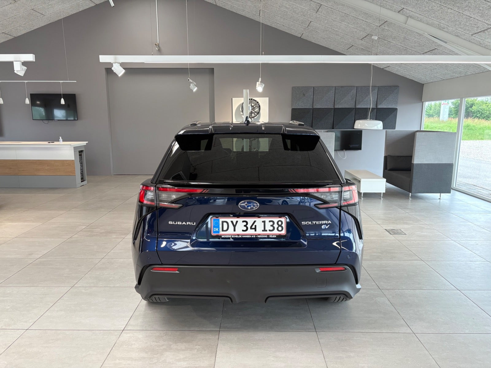 Blå Subaru Solterra fra 2023