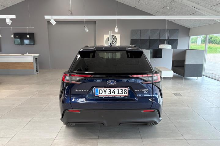 Blå Subaru Solterra fra 2023
