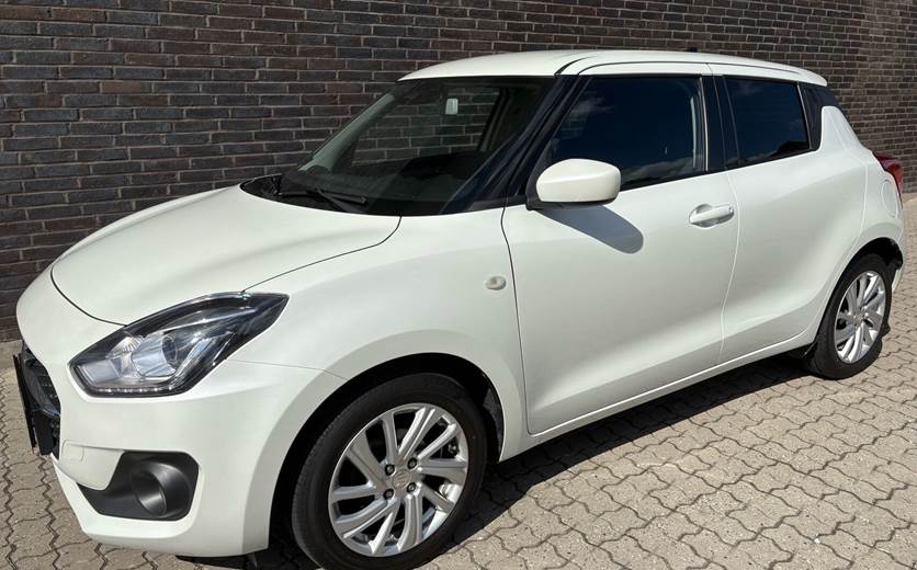 Suzuki Swift 1,2 Dualjet Mild hybrid Action AEB CVT 83HK 5d Trinl. Gear