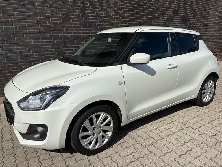 Suzuki Swift 1,2 Dualjet Mild hybrid Action AEB CVT 83HK 5d Trinl. Gear