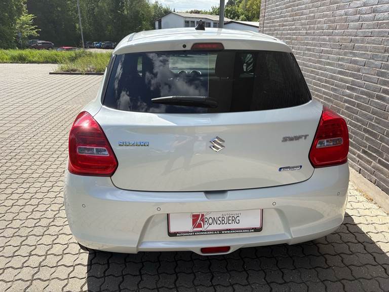 Suzuki Swift 1,2 Dualjet Mild hybrid Action AEB CVT 83HK 5d Trinl. Gear
