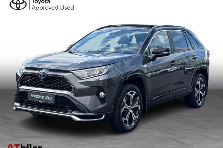 Sort Toyota RAV4 Plug-in fra 2021