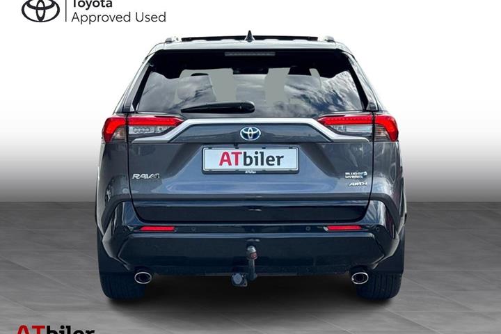 Sort Toyota RAV4 Plug-in fra 2021