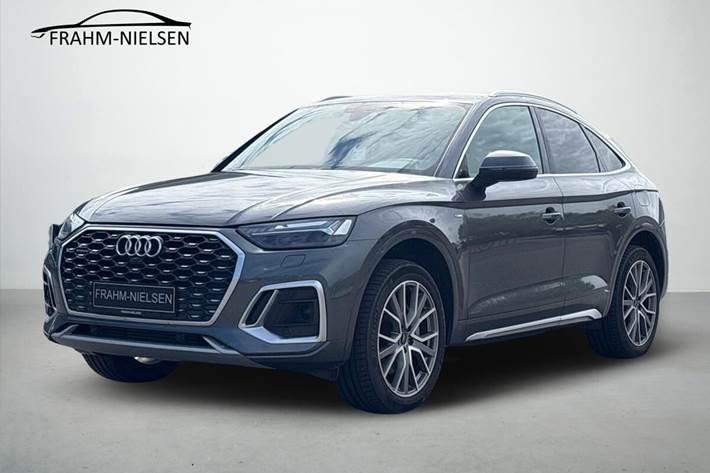 Grå Audi Q5 fra 2021