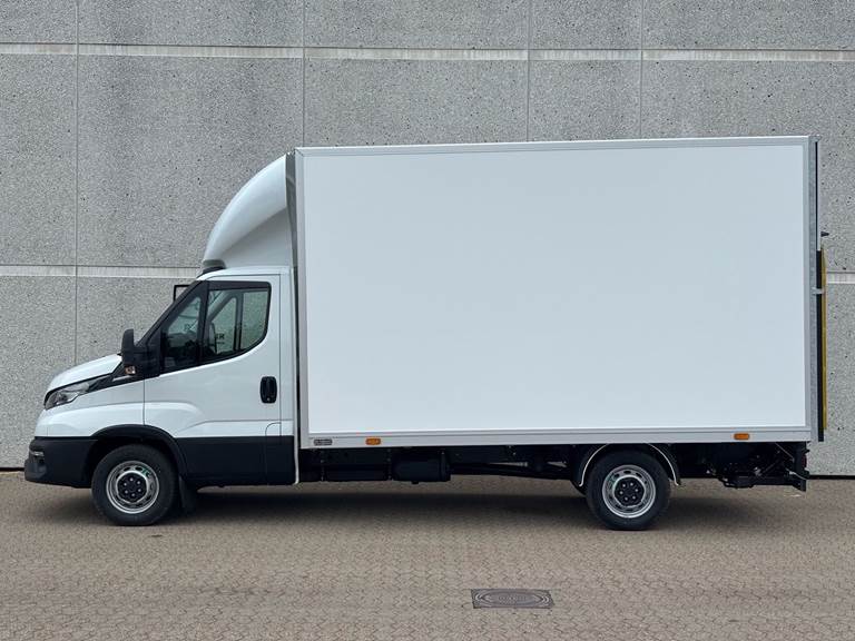Iveco Daily 3,0 35S18 4100mm D 180HK Ladv./Chas. 8g Aut.