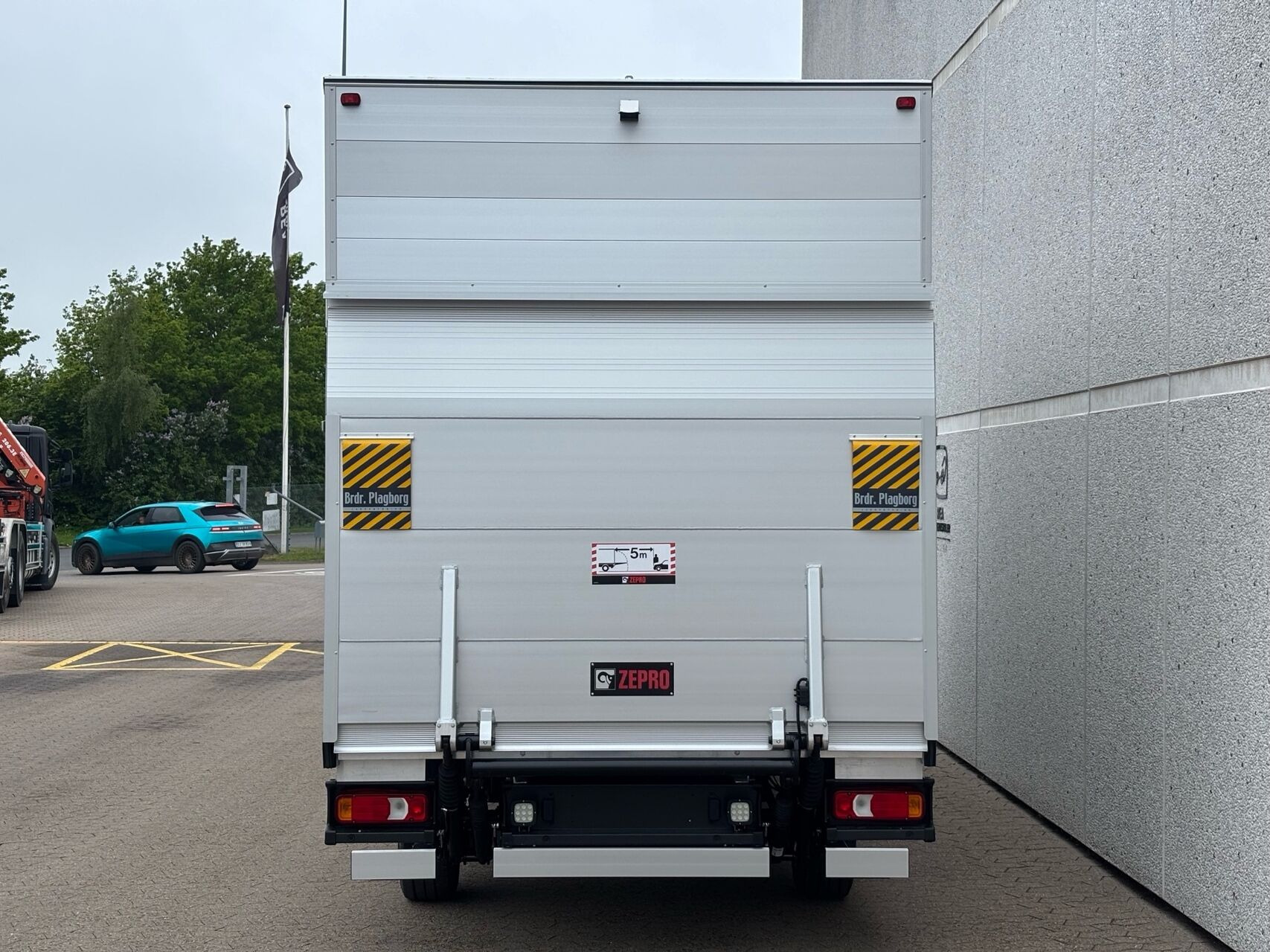 Hvid Iveco Daily fra 2026