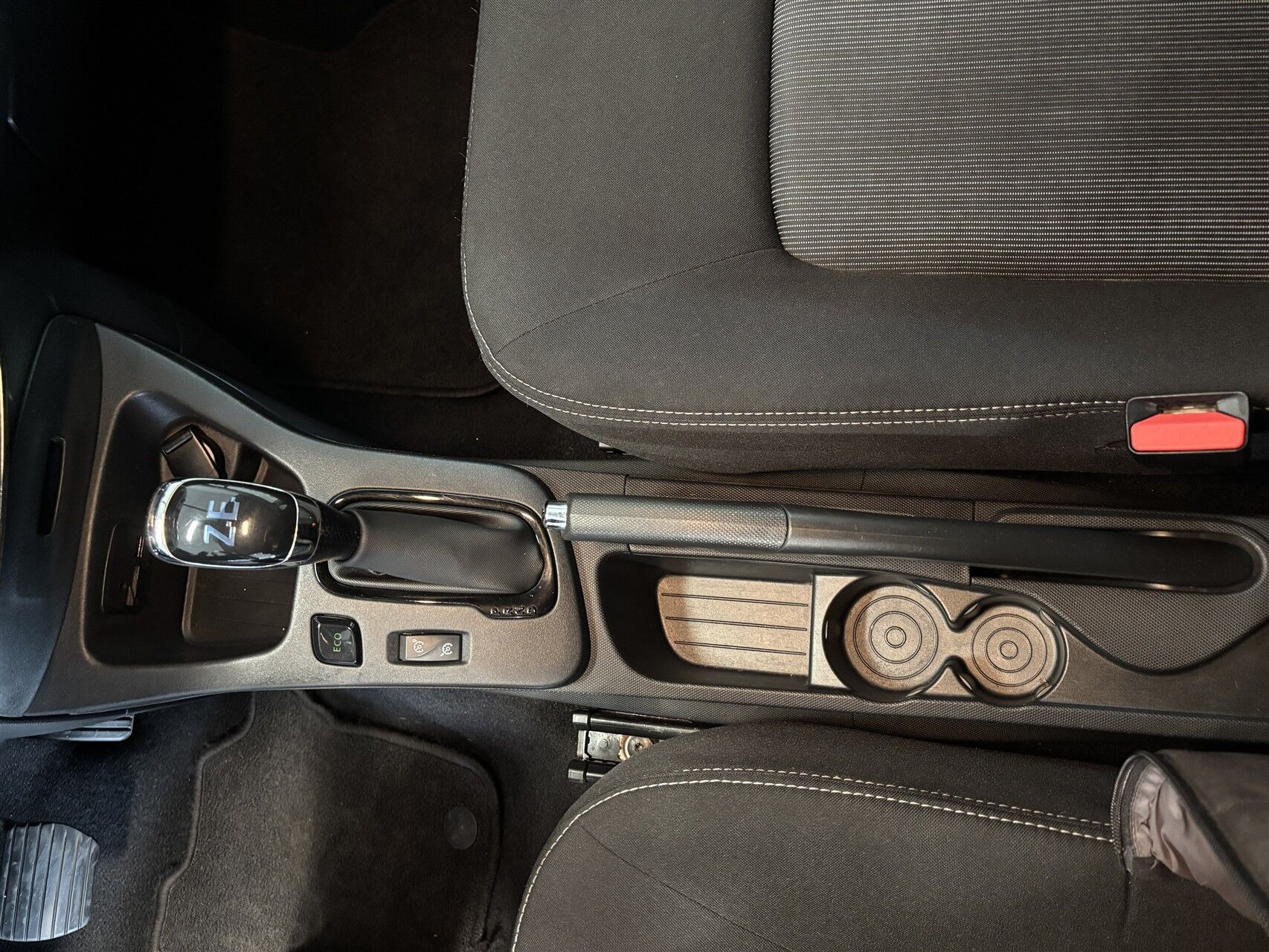 Sølv Renault Zoe fra 2019
