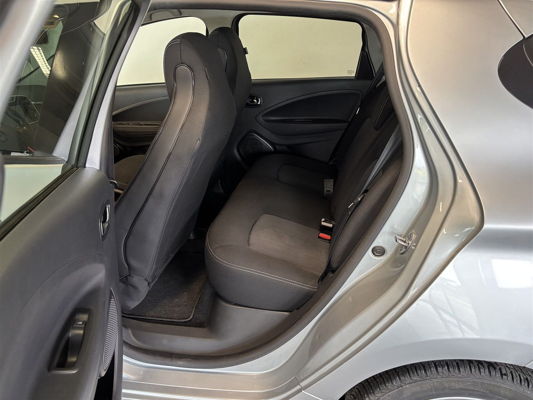 Sølv Renault Zoe fra 2019
