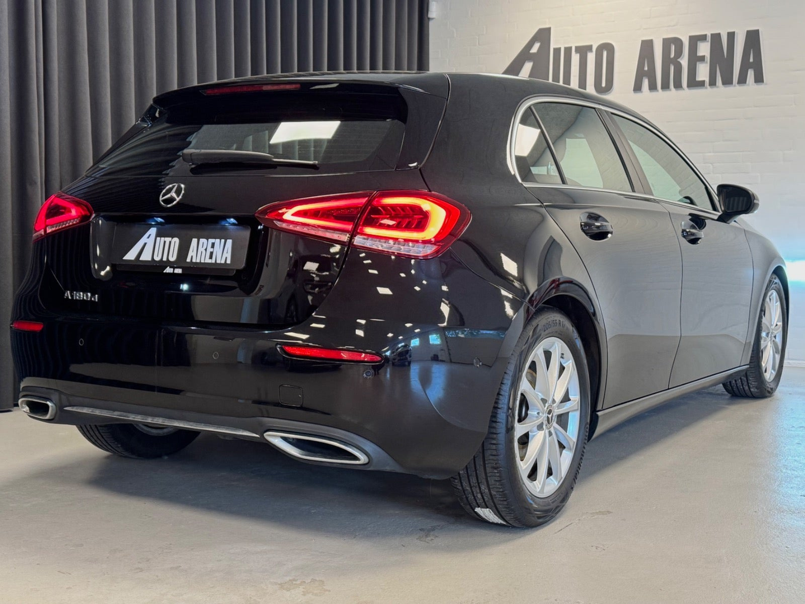 Sort Mercedes A180 d fra 2018