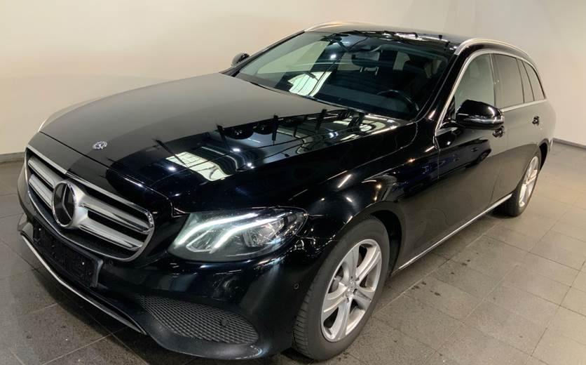 Mercedes E220 d 2,0 Avantgarde stc. aut.