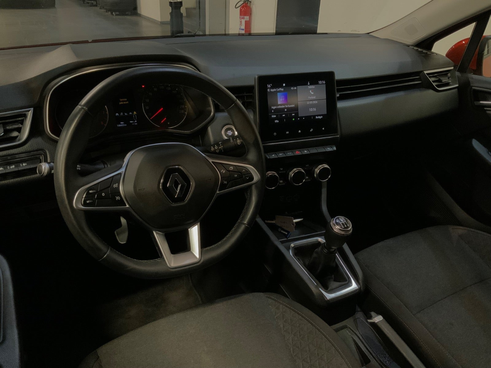 Orange Renault Clio V fra 2020
