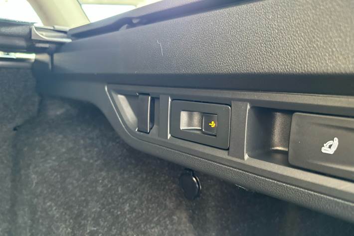 Grå Skoda Octavia fra 2021