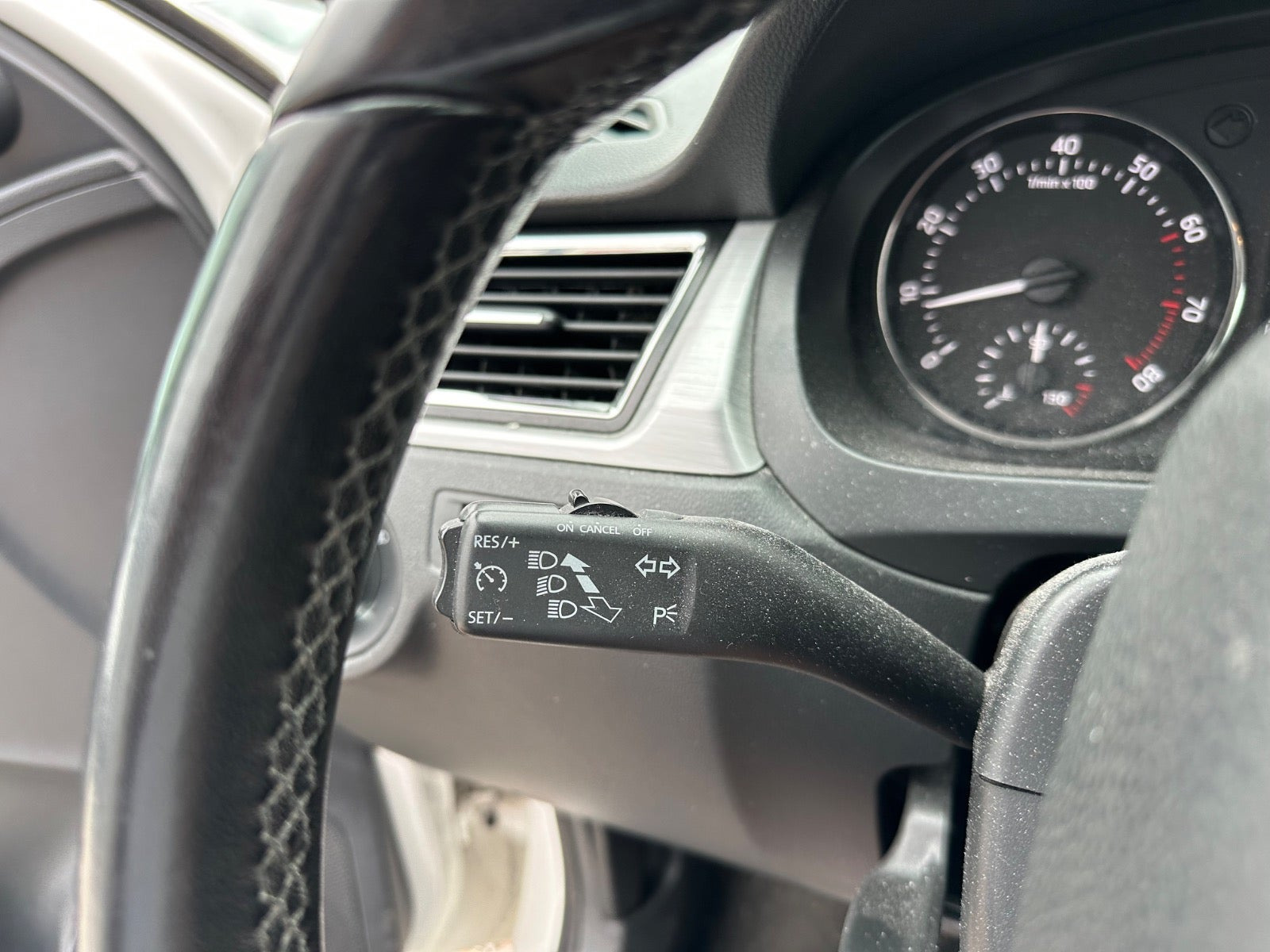 Hvid Skoda Rapid fra 2014