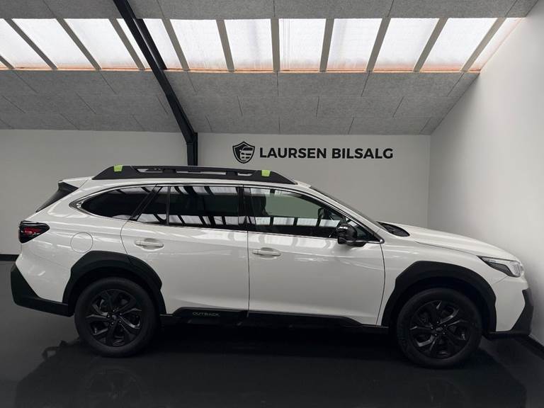 Subaru Outback 2,5 Field L-tr.