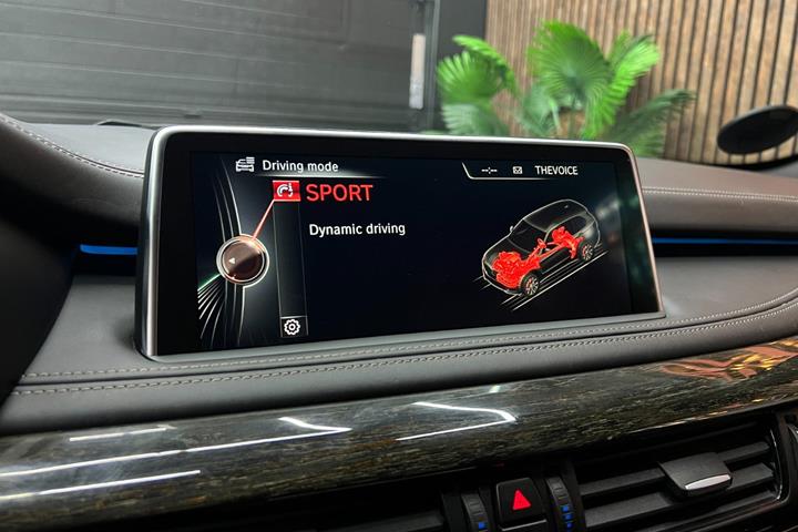 undefined BMW X5 fra 2014