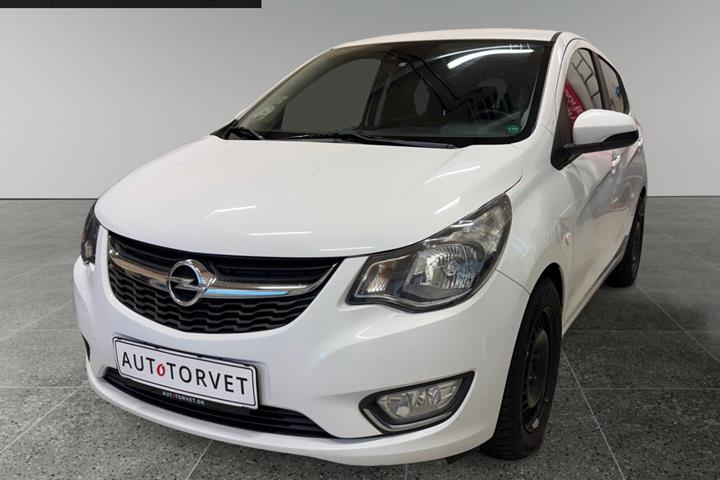 Hvid Opel Karl fra 2016 set udefra