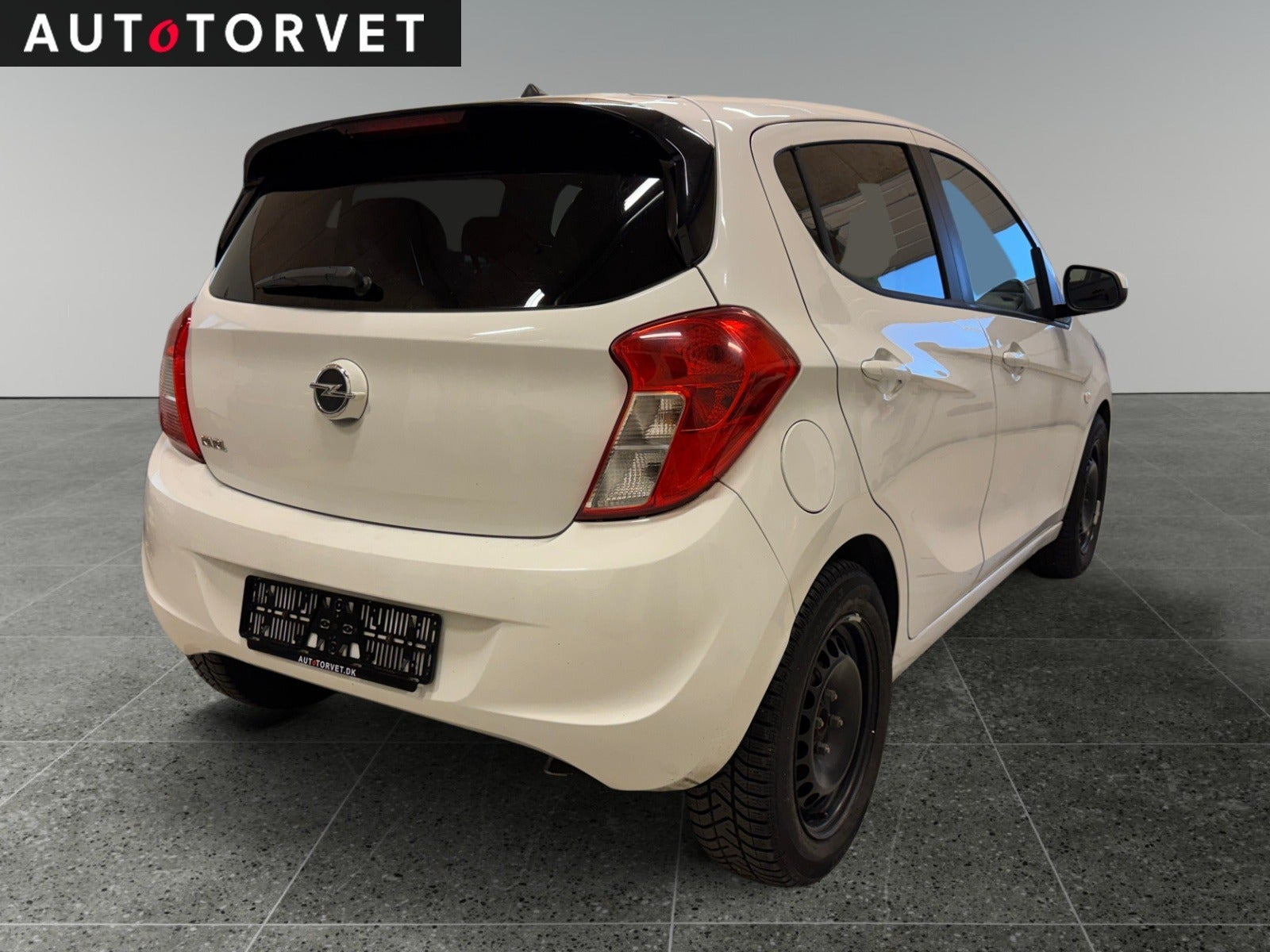 Hvid Opel Karl fra 2016