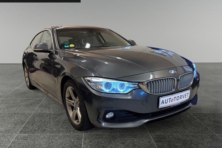 Grå BMW 430d fra 2017 set udefra