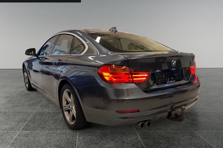 Grå BMW 430d fra 2017