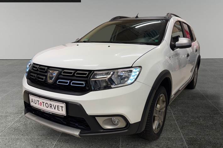 Hvid Dacia Logan Stepway fra 2018