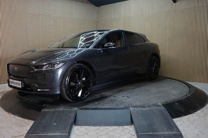 Grå Jaguar I-Pace fra 2024