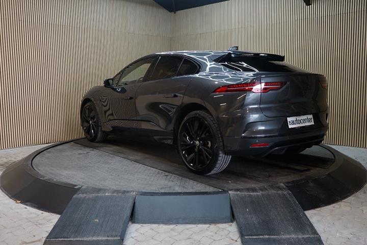 Grå Jaguar I-Pace fra 2024