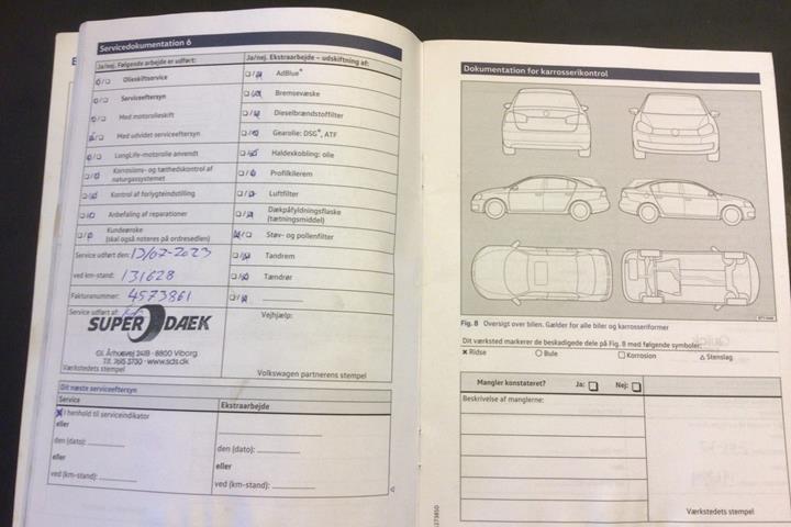 Blå VW Polo fra 2017