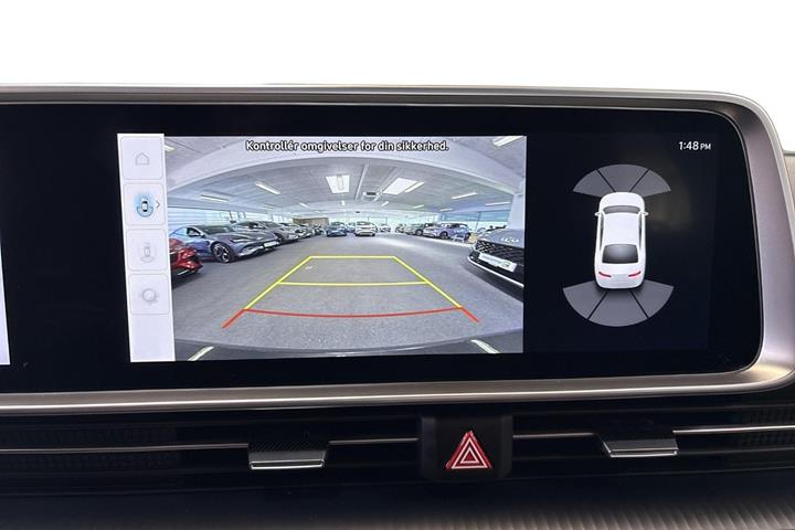 Grå Hyundai Ioniq 6 fra 2025