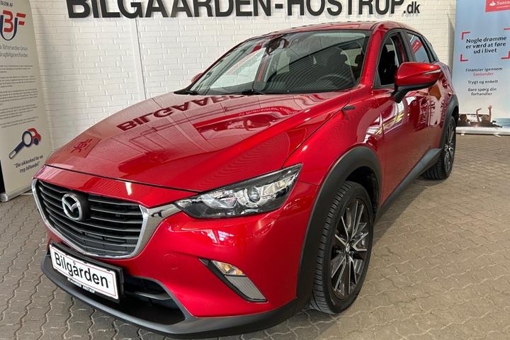 Rød Mazda CX-3 fra 2015 set udefra