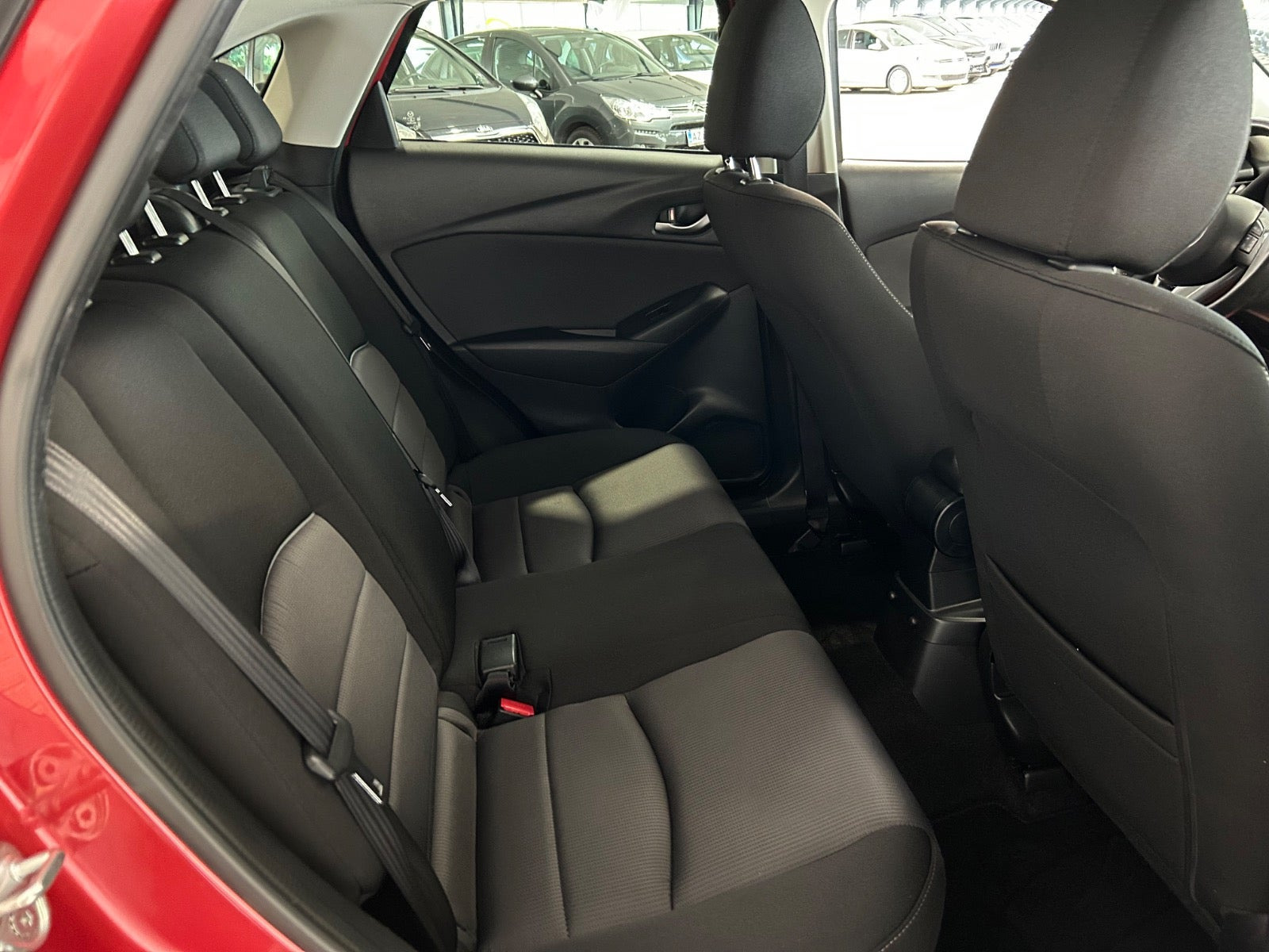Rød Mazda CX-3 fra 2015