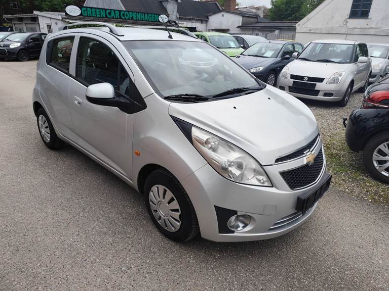 Chevrolet Spark 1,0 L