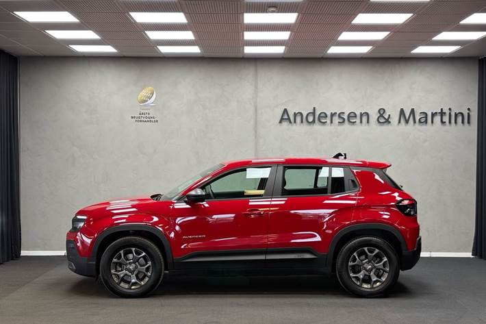 Rød Jeep Avenger fra 2023
