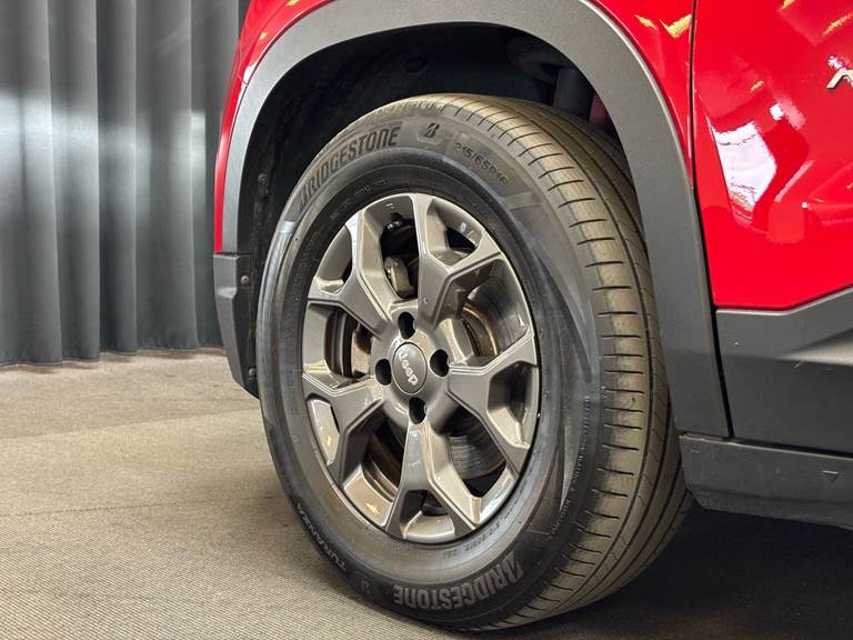 Jeep Avenger EL Longitude 156HK 5d Aut.