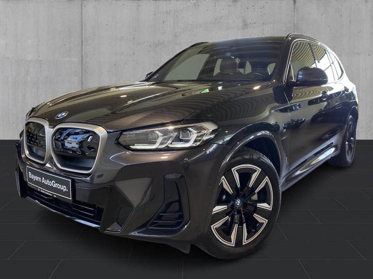 BMW iX3 Charged M-Sport