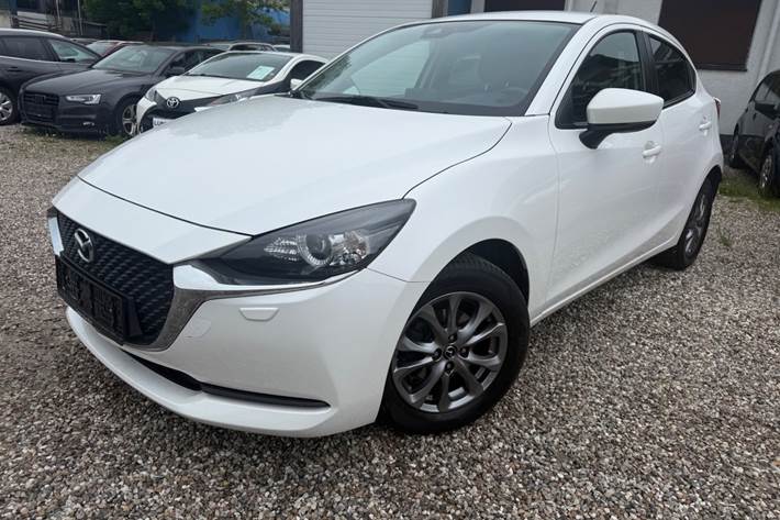 Hvid Mazda 2 fra 2020