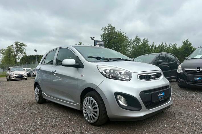 Grå Kia Picanto fra 2011