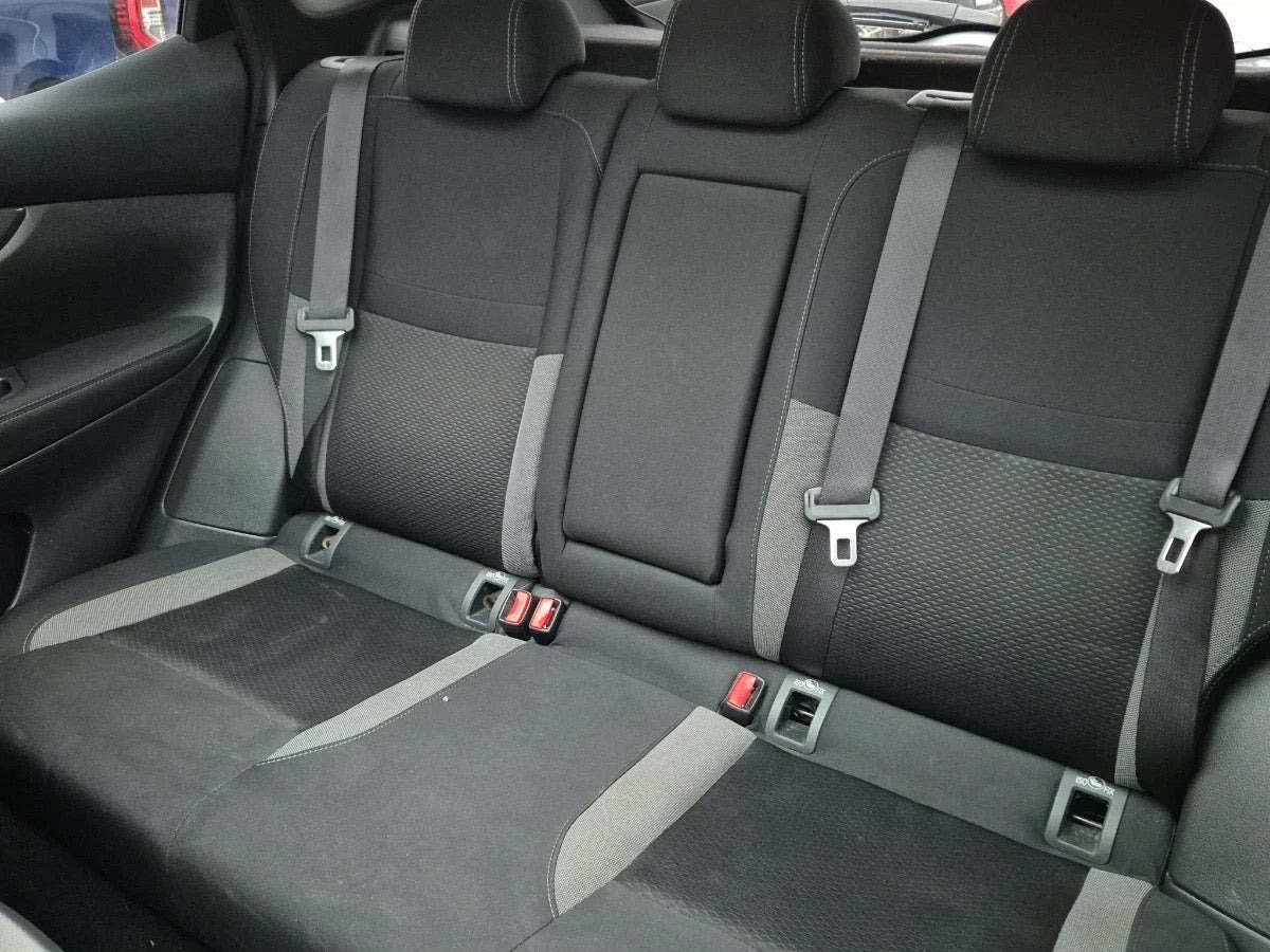 Sort Nissan Qashqai fra 2018