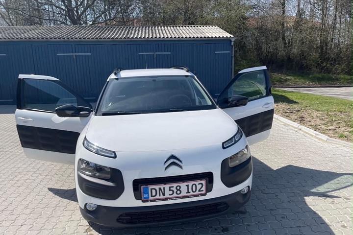 Hvid Citroën C4 Cactus fra 2015