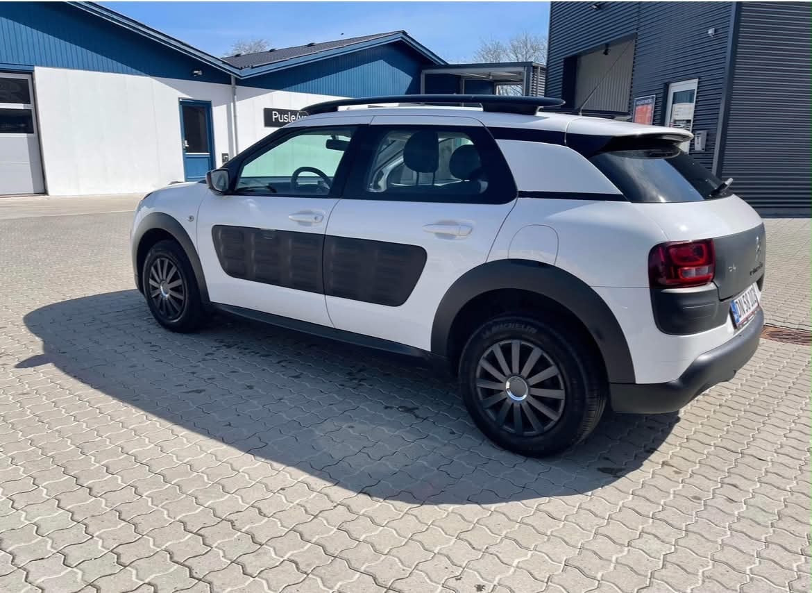 Hvid Citroën C4 Cactus fra 2015