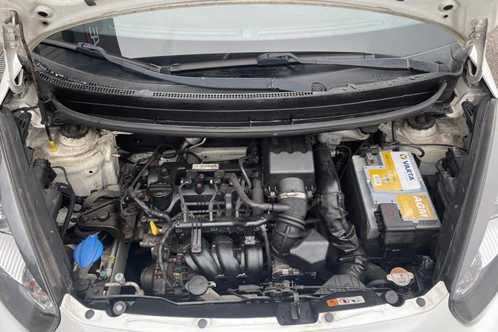 Hvid Kia Picanto fra 2016