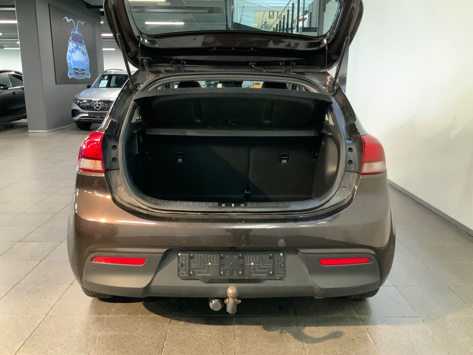 Brun Kia Rio fra 2018