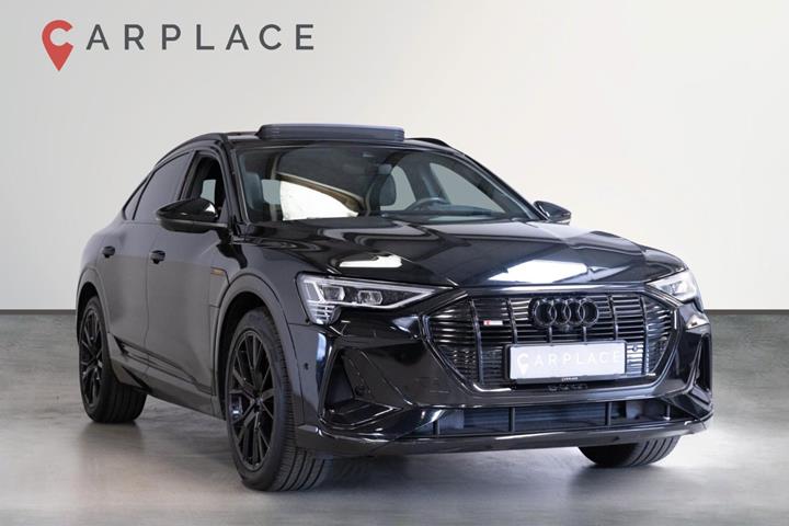 Sort Audi e-tron fra 2023