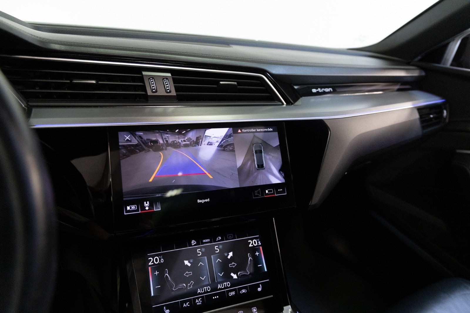 Sort Audi e-tron fra 2023