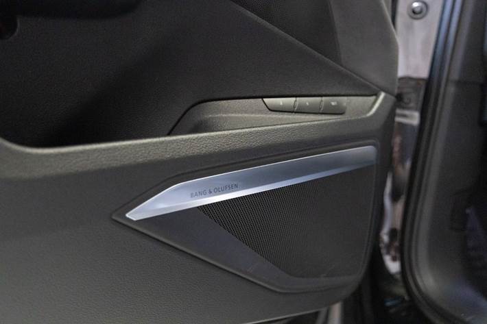 Sort Audi e-tron fra 2023