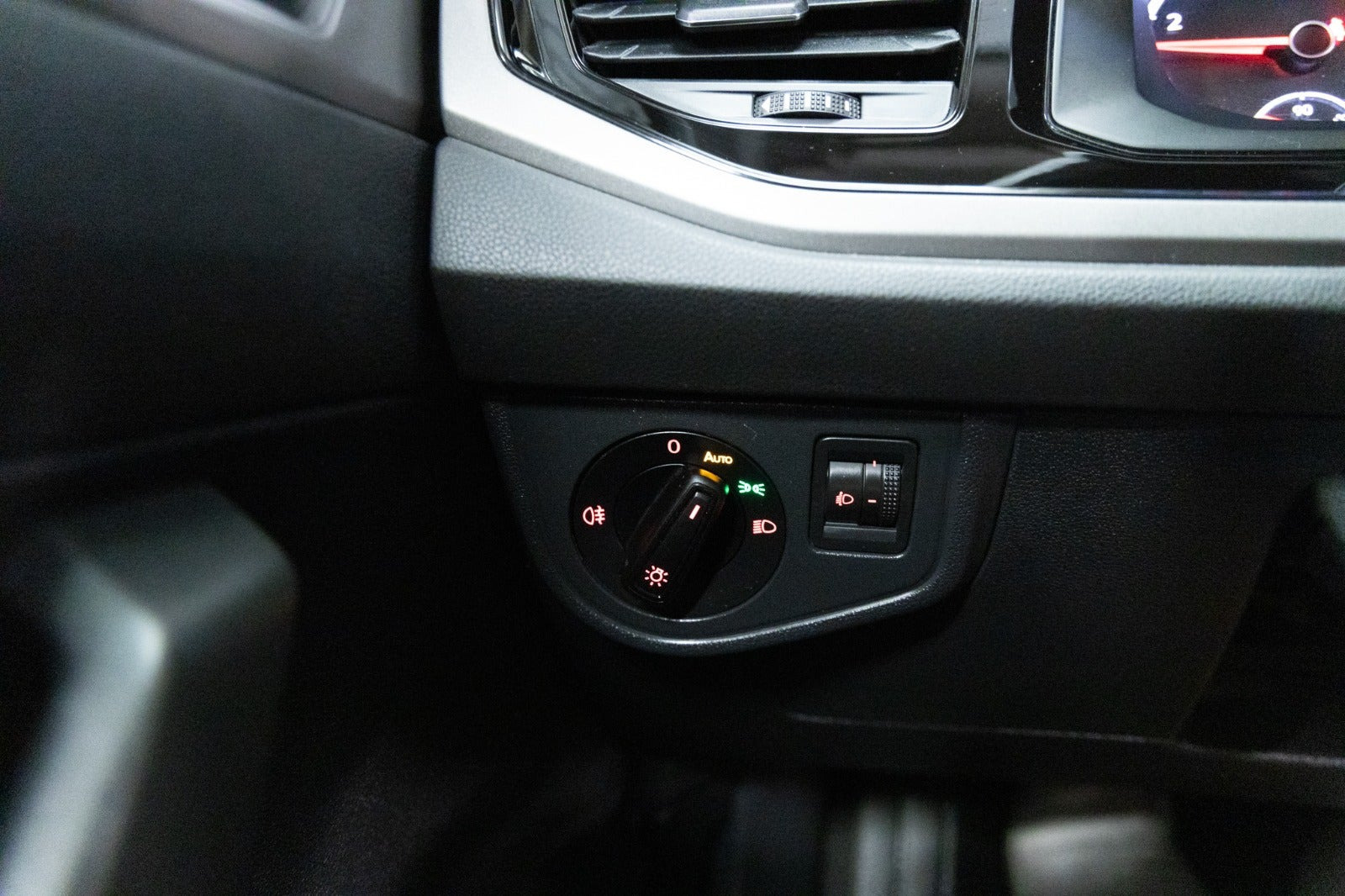 Sort VW Polo fra 2018