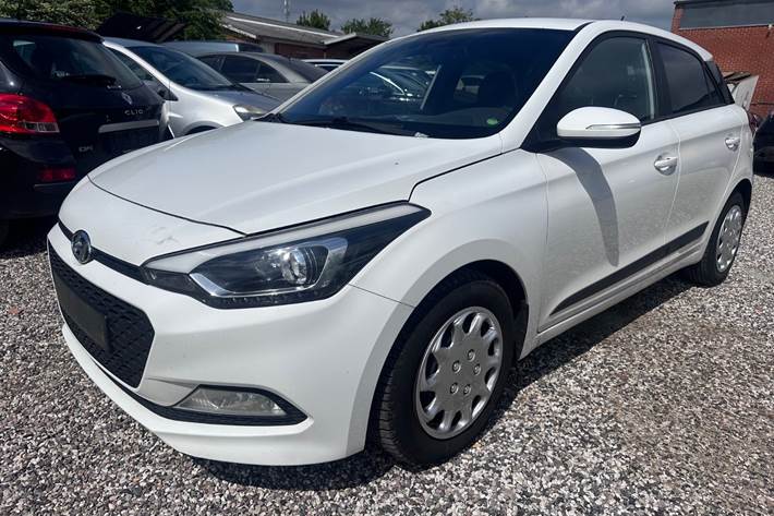 undefined Hyundai i20 fra 2016 set udefra